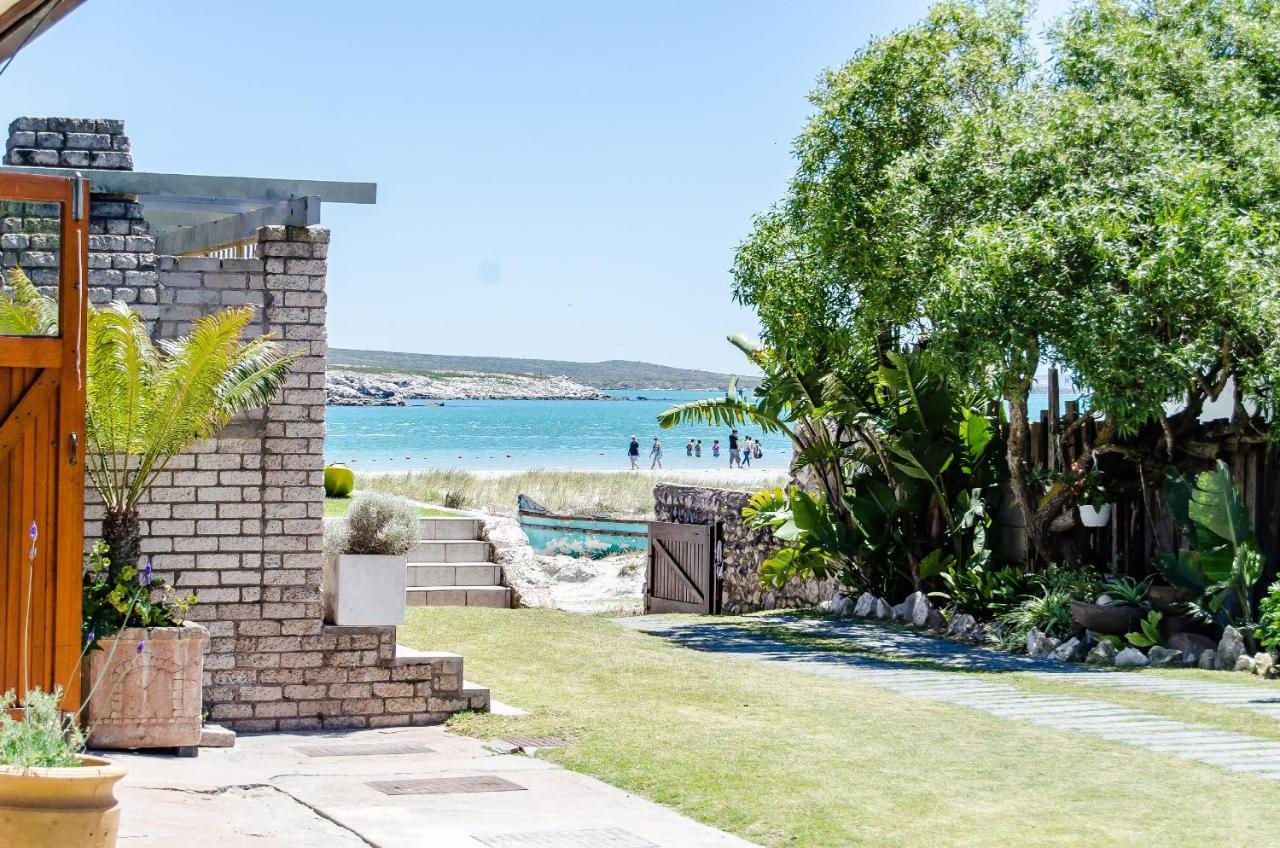 Water'S Edge Apartment Langebaan Exterior photo
