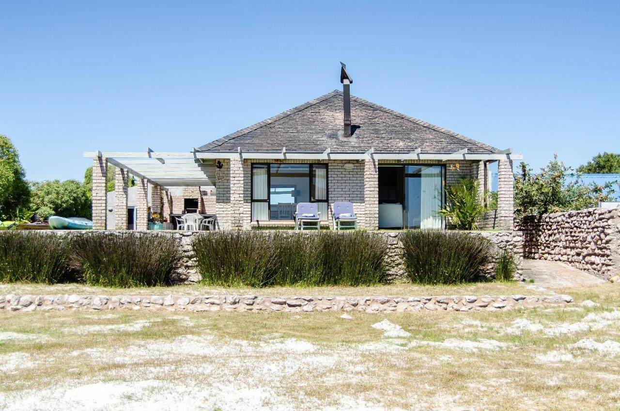 Water'S Edge Apartment Langebaan Exterior photo