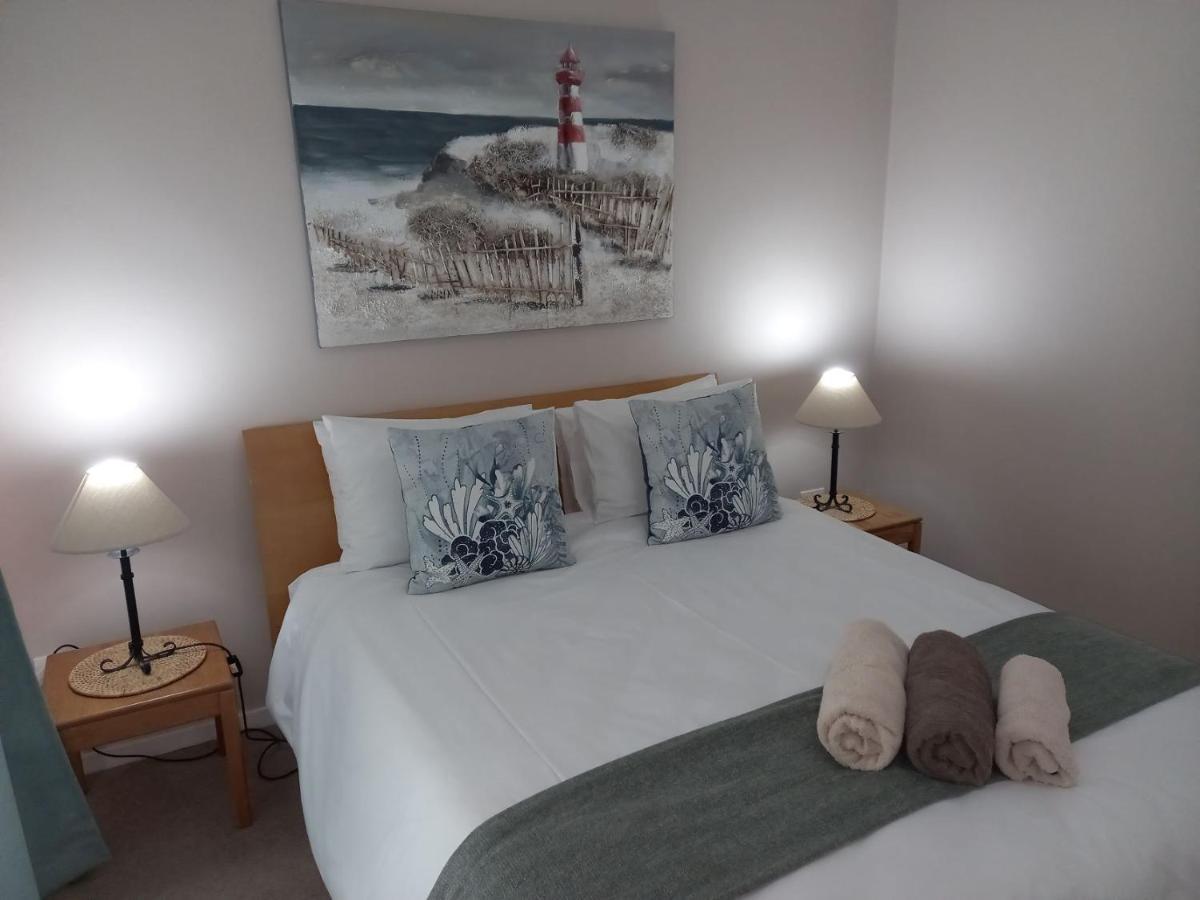 Water'S Edge Apartment Langebaan Exterior photo
