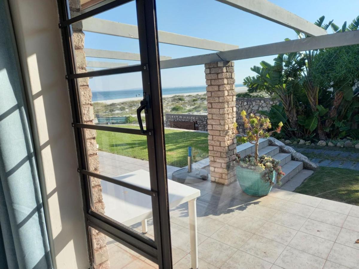 Water'S Edge Apartment Langebaan Exterior photo